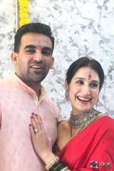 Zaheer Khan and Sagarika Ghatge Post Wedding Party